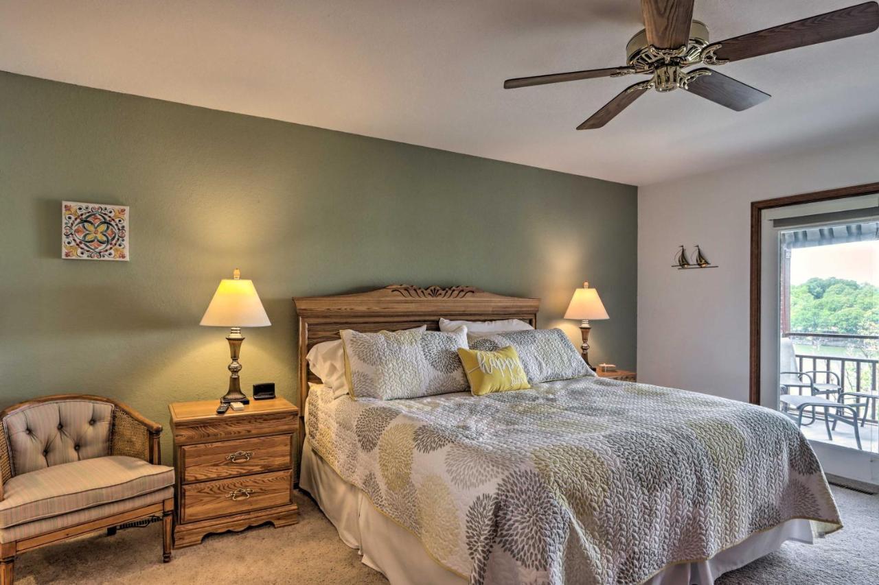 Lakefront Osage Beach Condo With Balcony And Views! エクステリア 写真