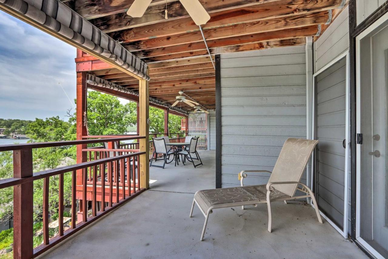 Lakefront Osage Beach Condo With Balcony And Views! エクステリア 写真